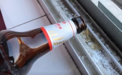 Tổng hợp các cách vệ sinh khe cửa sổ hiệu quả nhanh chóng