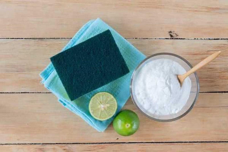 Tại sao baking soda lại được ứng dụng rộng rãi trong việc tẩy rửa và vệ sinh?